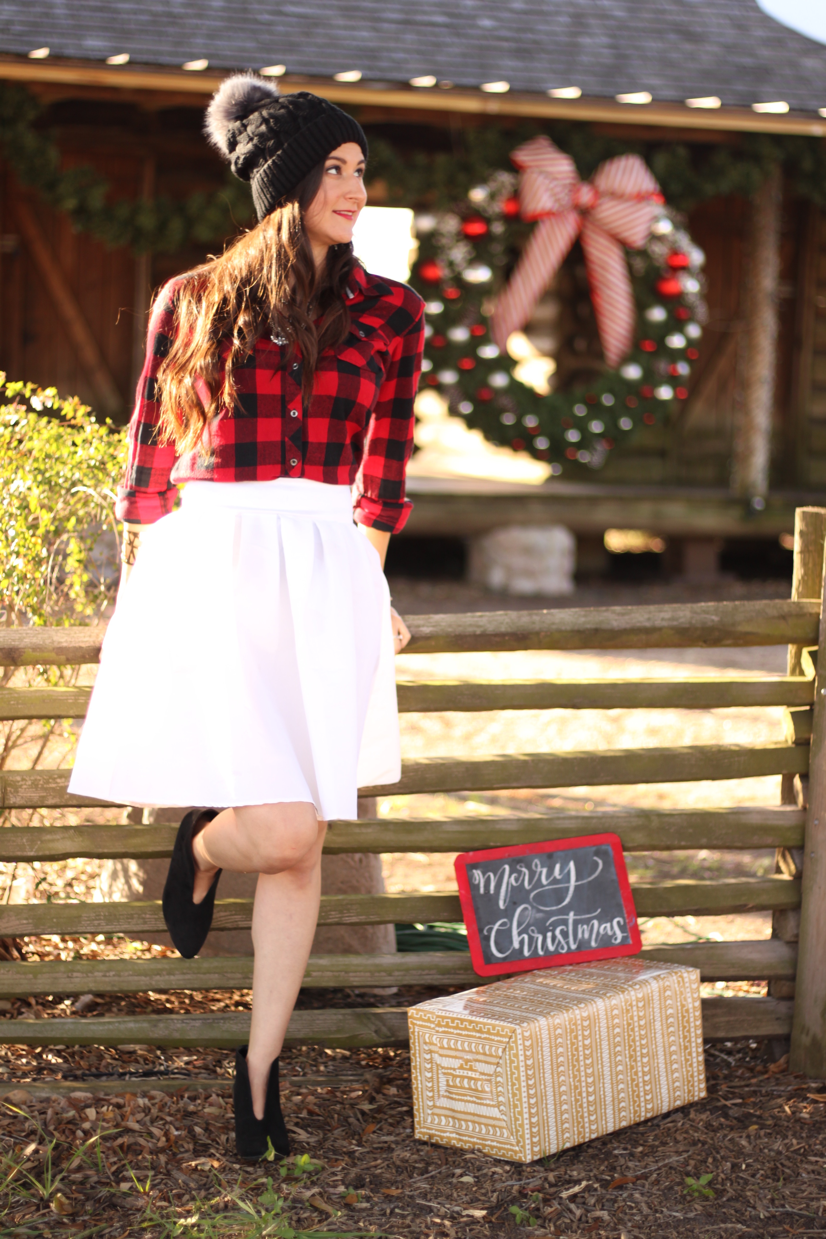 Houston based fashion blogger Jennifer Metzler shooting Christmas pictures.