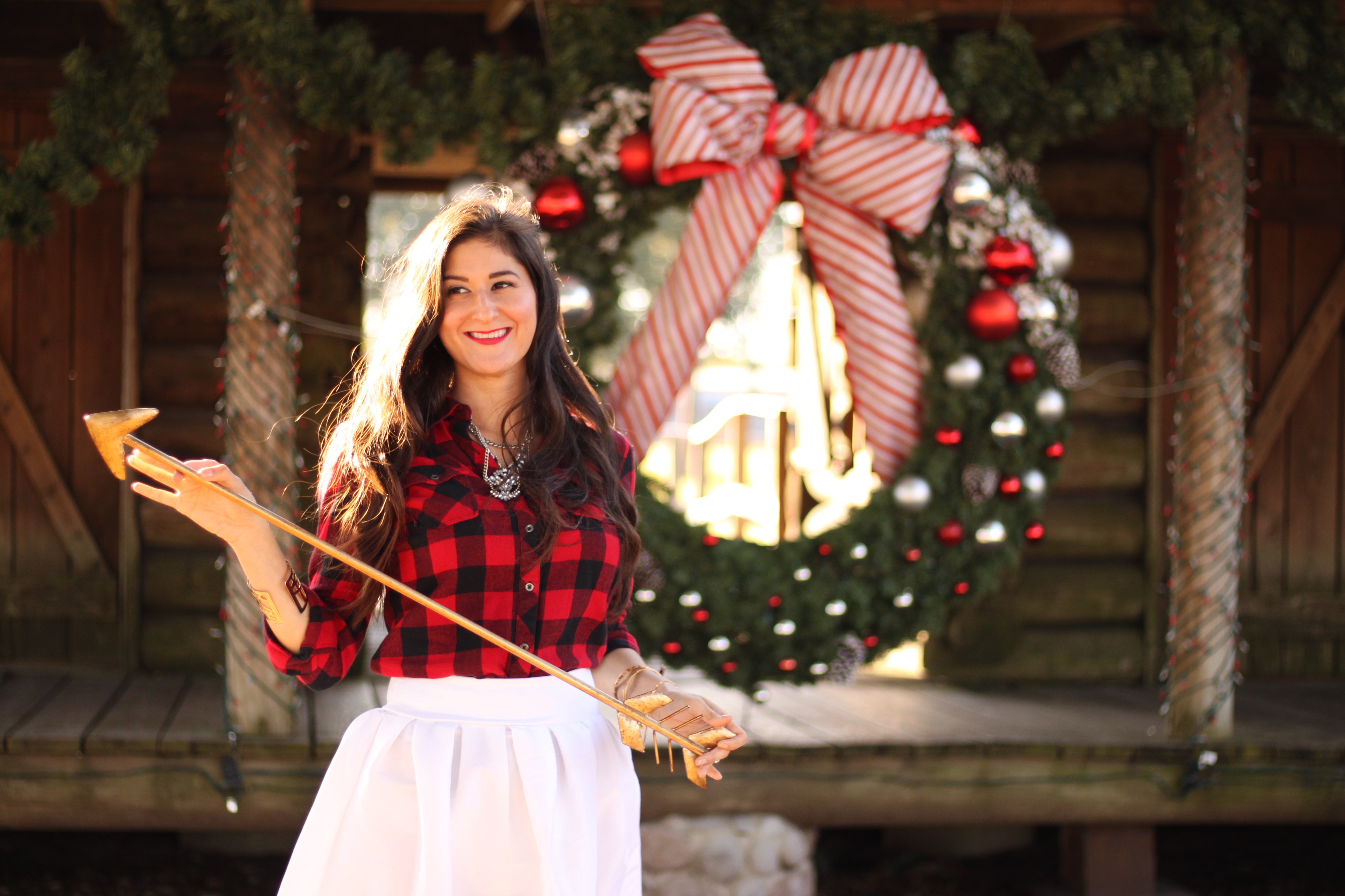 Jennifer Metzler Houston blogger modeling buffalo plaid