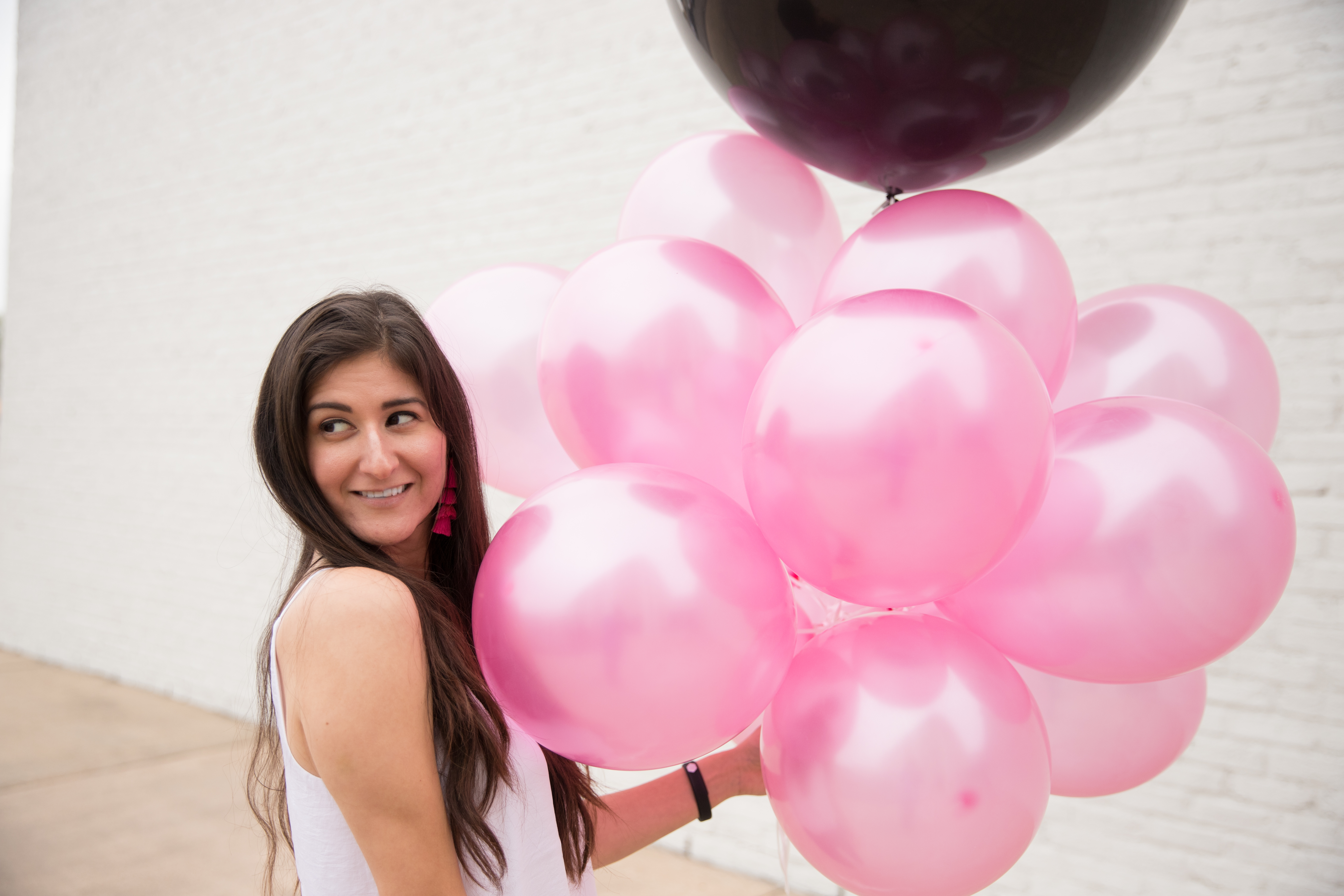 Birthday Picture Ideas : Birthday Month - The Fashionable Maven #springstyle #weekendlook #birthdayparty #girlsnightout