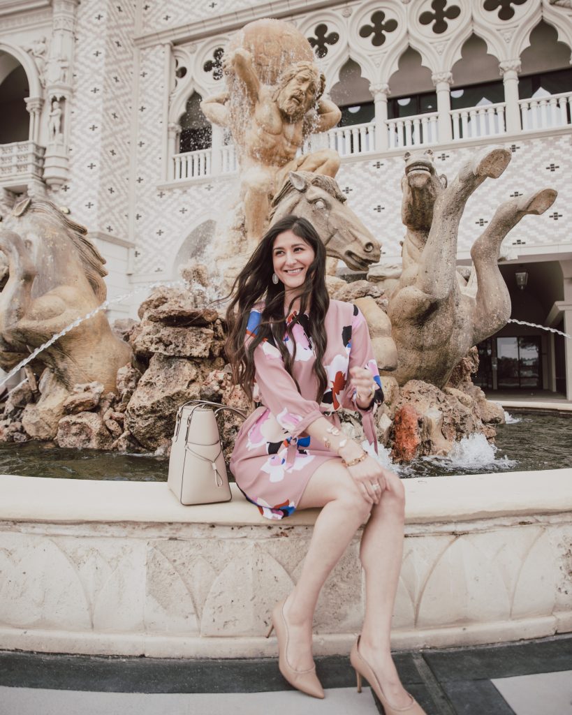 Blush Floral midi dress for spring. Midi floral dress outfit is paired with sam edelman nude heels.  This floral dress is so cute and can be styled mulitiple ways.  #springoutfit #mididresses #floraldress 