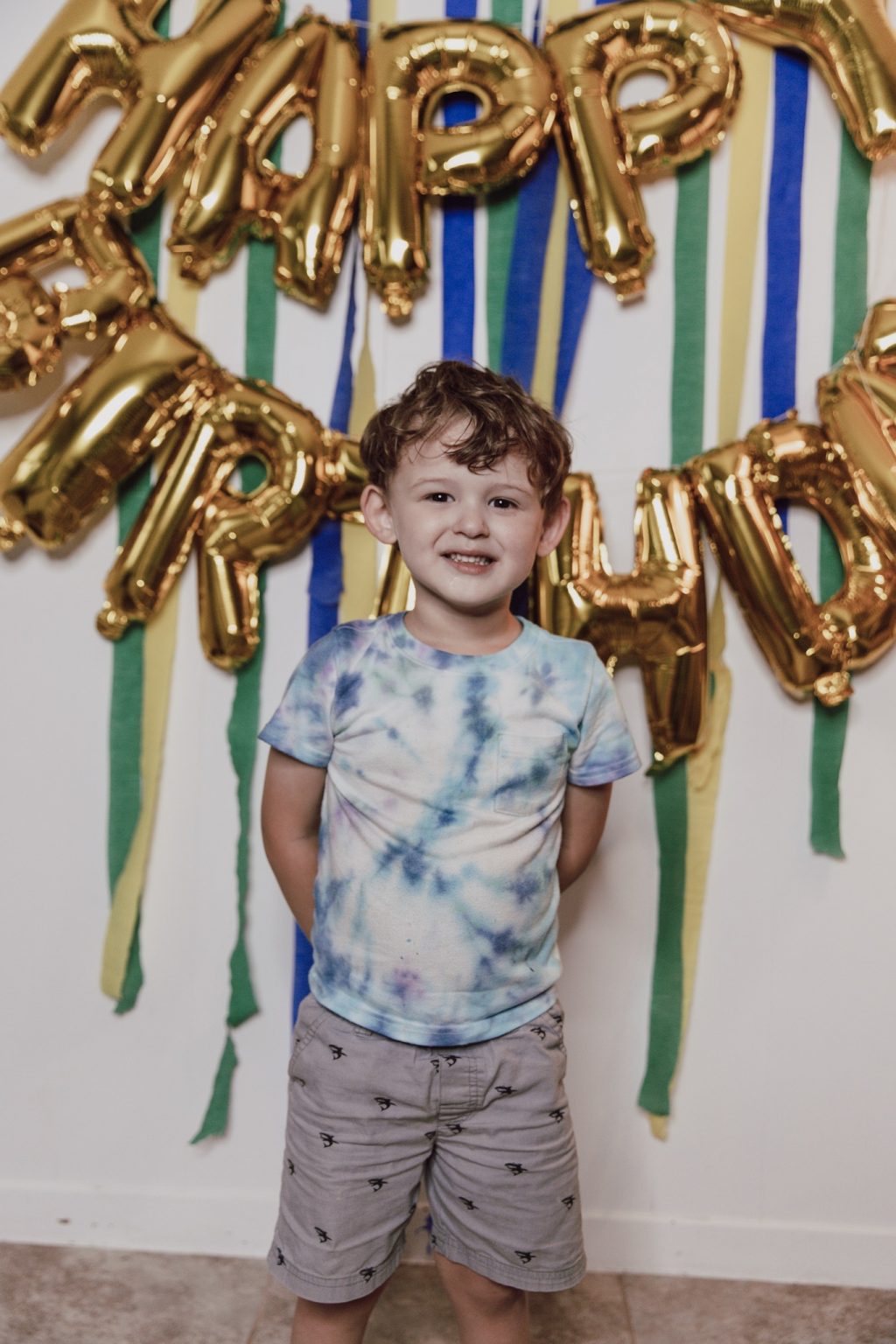 How to Tie Dye Shirts: Tips and tricks for beginners - The Fashionable
