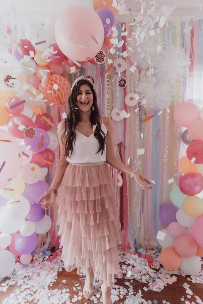 Cute valentine's outfits: Jenni Metz tulle skirt